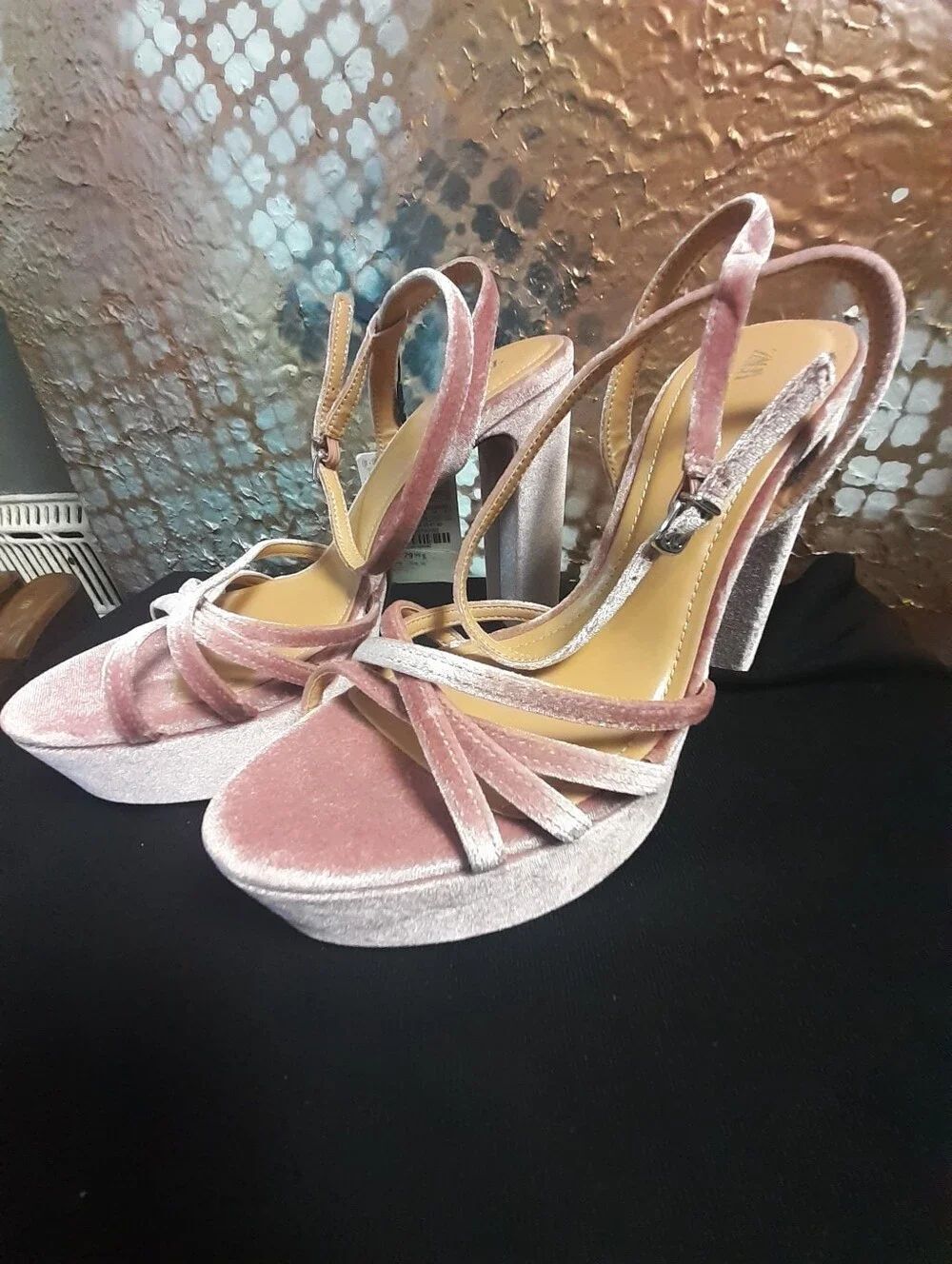 Zara Nwt Platform Velvet High Heel Sandals in Blush Pink - Picture 8 of 16